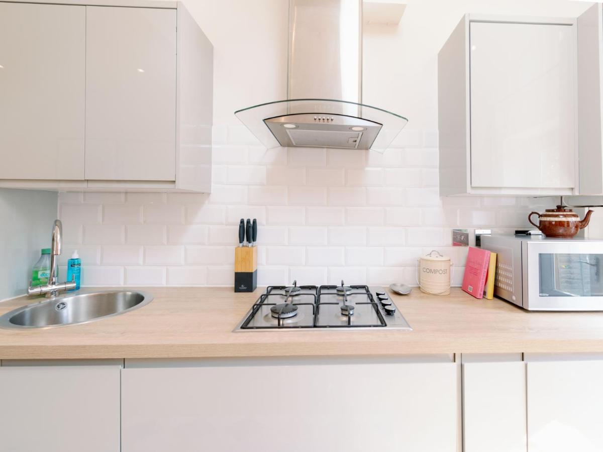 Pass The Keys Recently Renovated 1Br Flat With Private Garden In South London Appartement Buitenkant foto