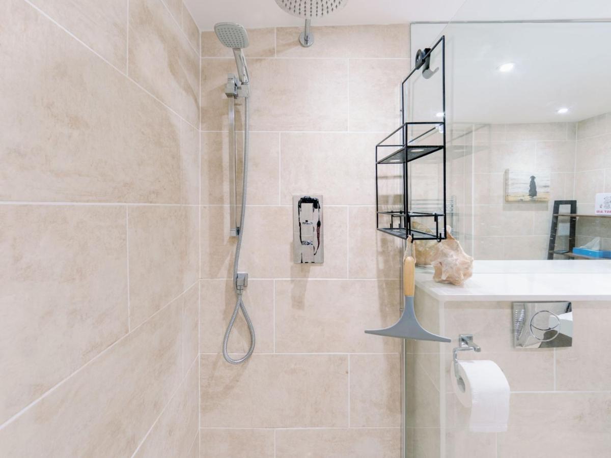 Pass The Keys Recently Renovated 1Br Flat With Private Garden In South London Appartement Buitenkant foto