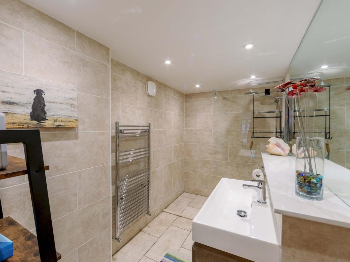 Pass The Keys Recently Renovated 1Br Flat With Private Garden In South London Appartement Buitenkant foto