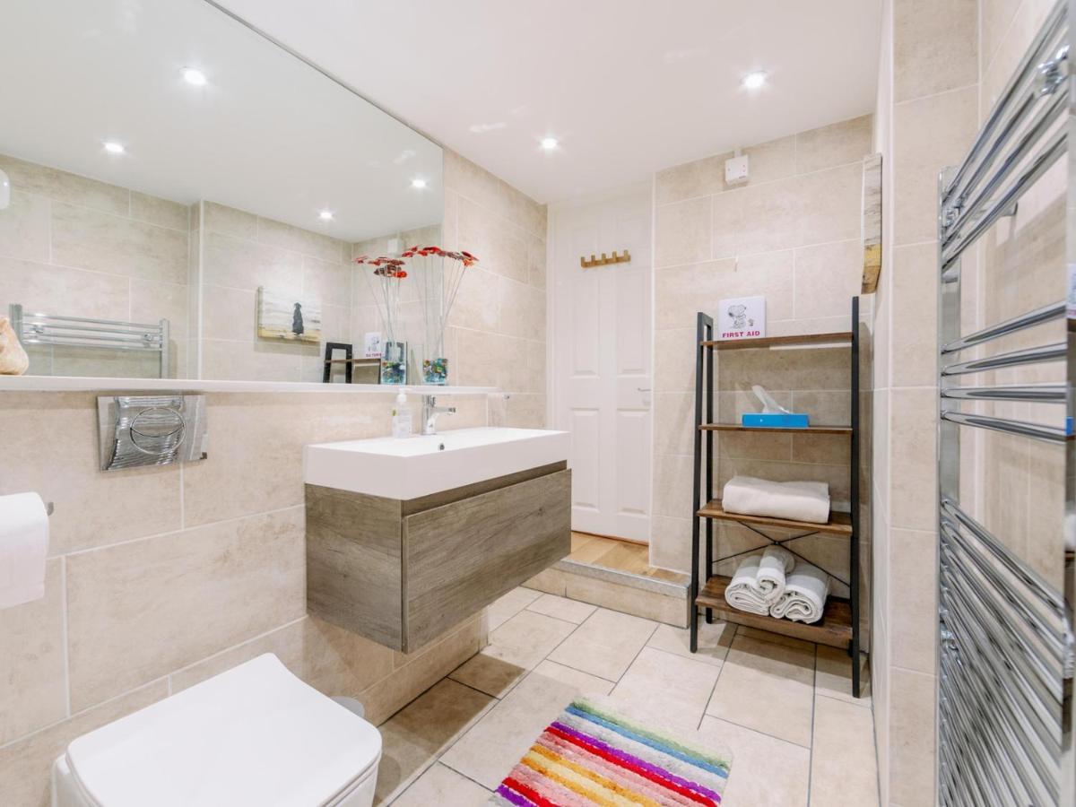 Pass The Keys Recently Renovated 1Br Flat With Private Garden In South London Appartement Buitenkant foto